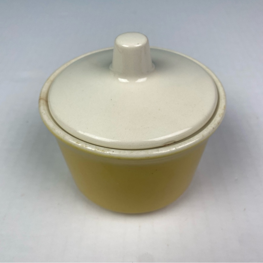 Vintage Sugar Bowl Yellow White Ceramic With Lid Made in USA Coffee Tea Serving